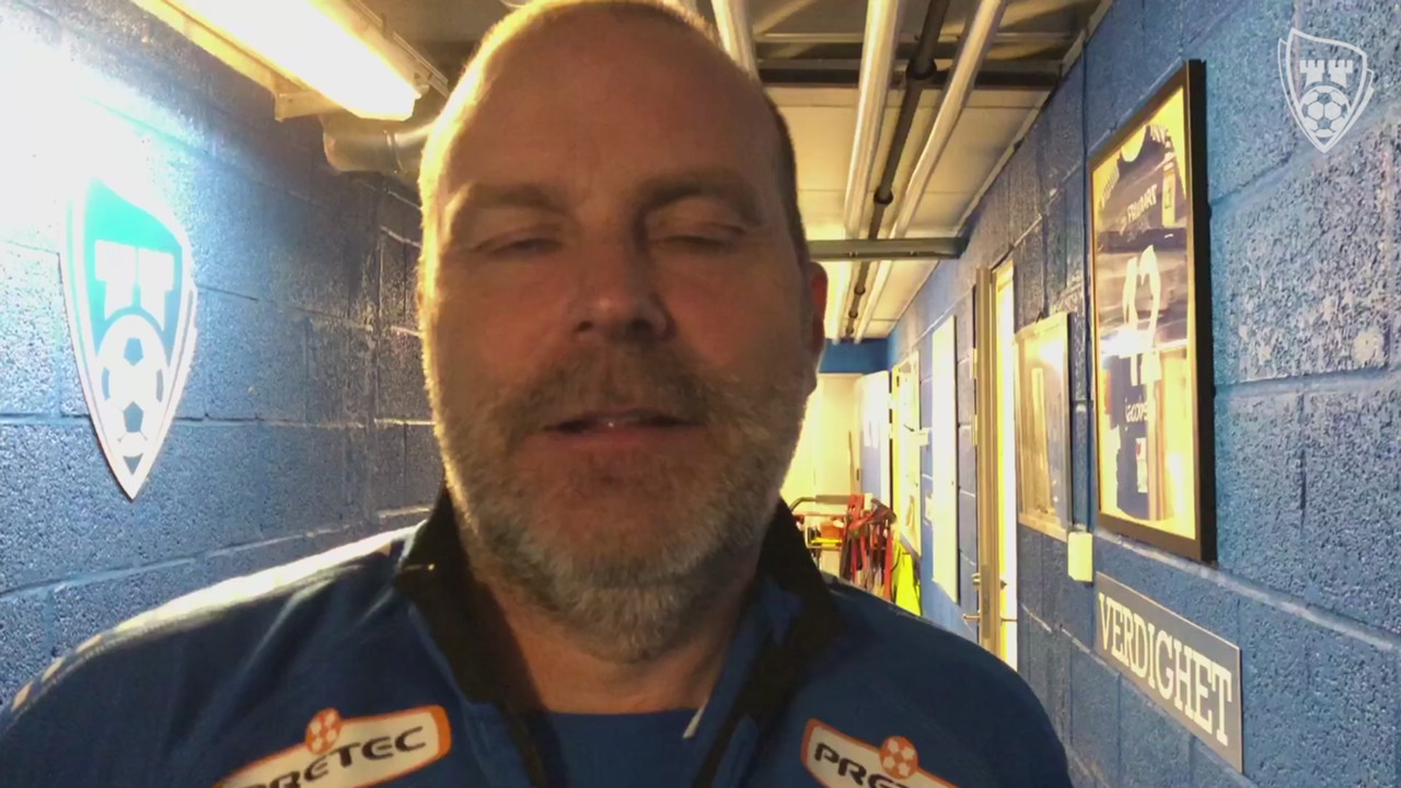 Gjør store endringer før cupkampen